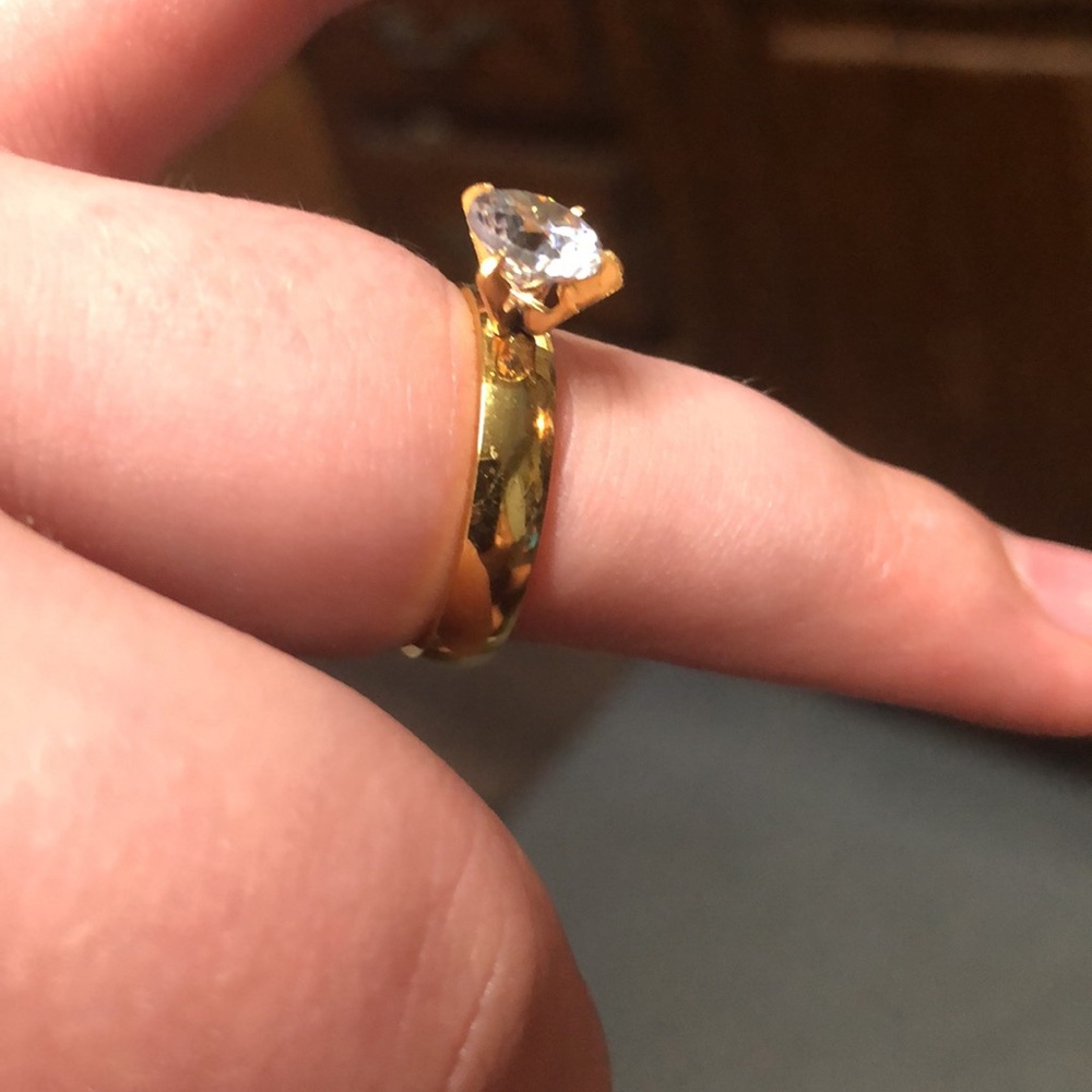 Diamond ring - Picture 4 of 4